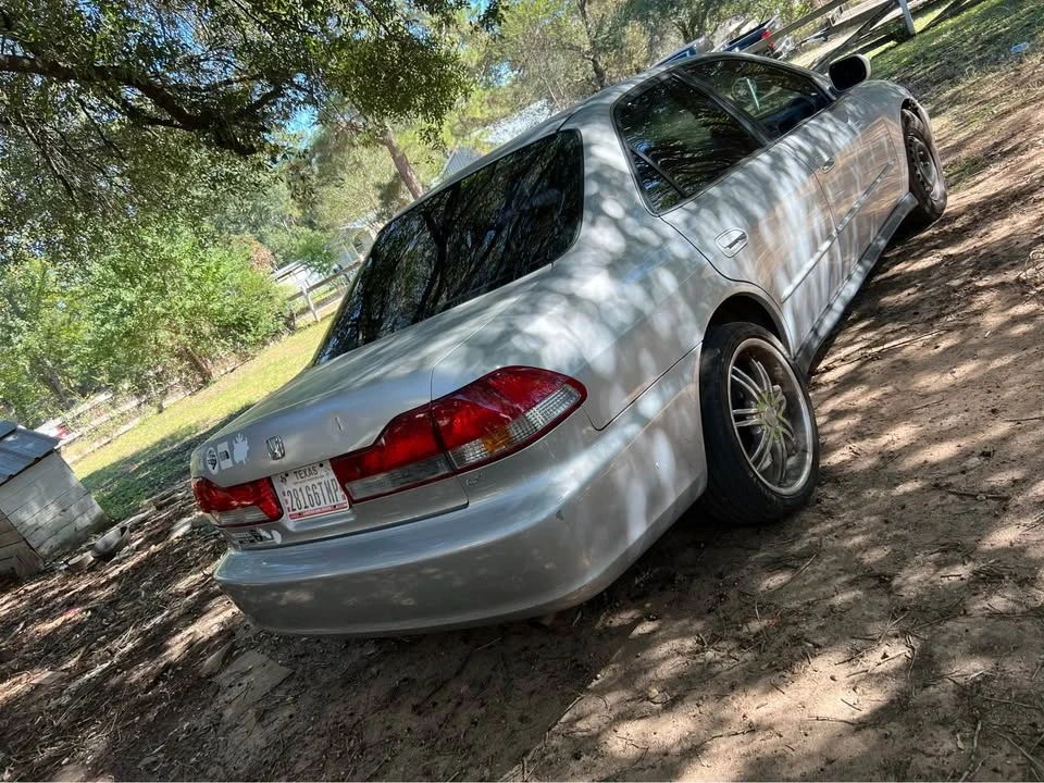 2002 Honda Civic 7th Gen - Image 3 of 7