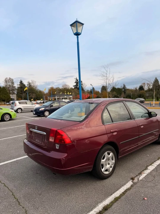 2002 Honda Civic 7th Gen - Image 3 of 7