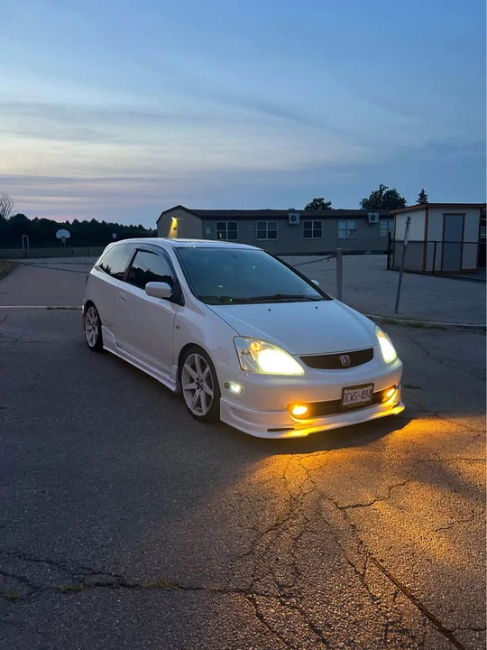 2002 Honda Civic 7th Gen - Image 3 of 9