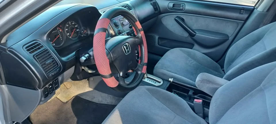 2002 Honda Civic 7th Gen - Image 7 of 12