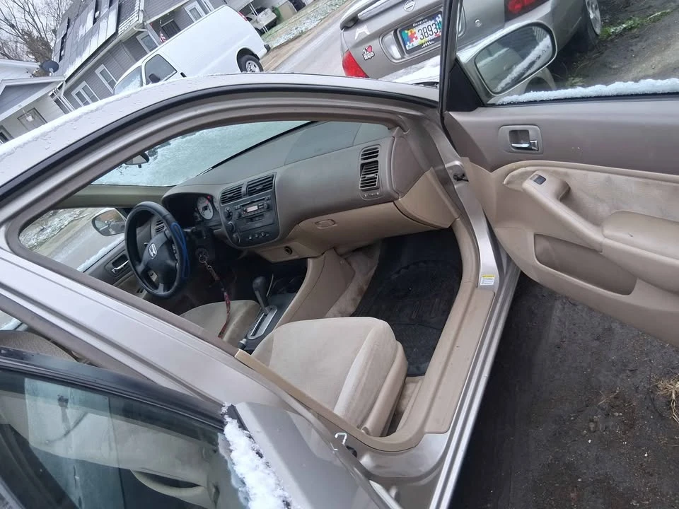 2002 Honda Civic 7th Gen - Image 10 of 12
