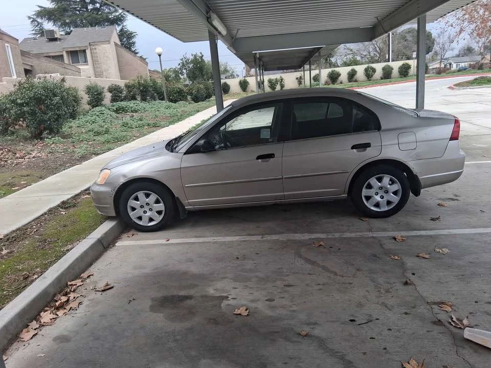 2002 Honda Civic 7th Gen - Image 2 of 9