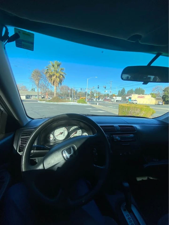 2002 Honda Civic 7th Gen - Image 3 of 3