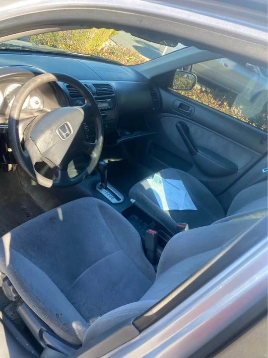 2002 Honda Civic 7th Gen - Image 2 of 3