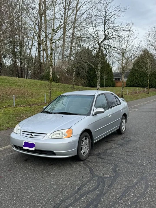 2002 Honda Civic 7th Gen - Image 2 of 8