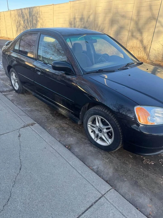 2002 Honda Civic 7th Gen - Image 2 of 6