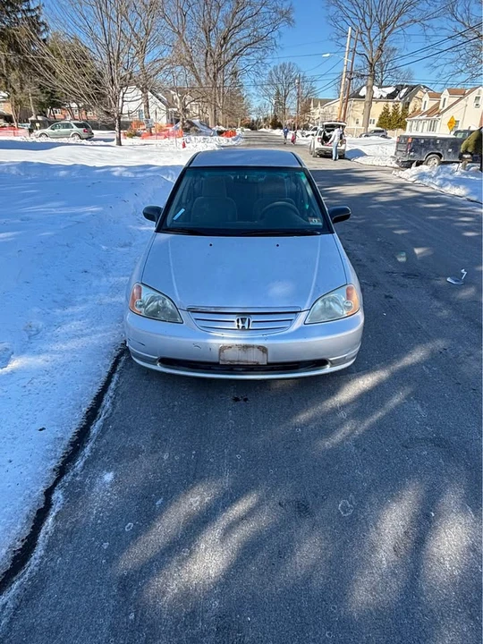 2002 Honda Civic 7th Gen - Image 2 of 8