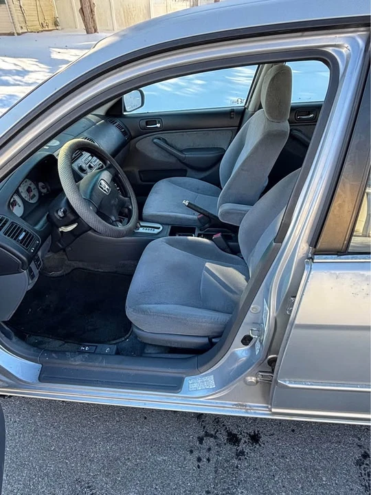 2002 Honda Civic 7th Gen - Image 6 of 8