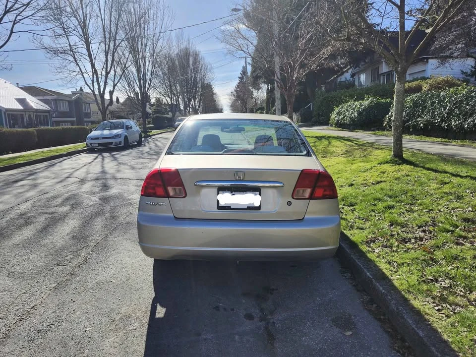 2002 Honda Civic 7th Gen - Image 2 of 13