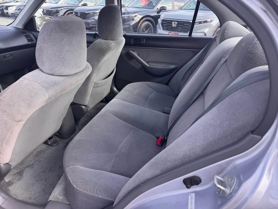 2002 Honda Civic 7th Gen - Image 13 of 15