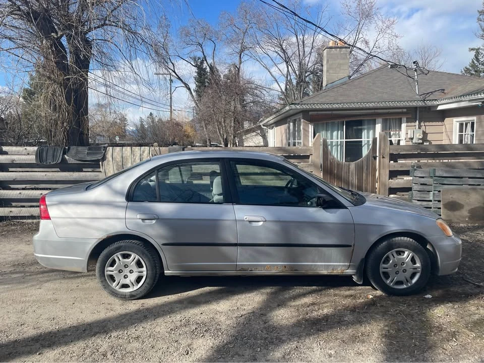 2002 Honda Civic 7th Gen - Image 3 of 8