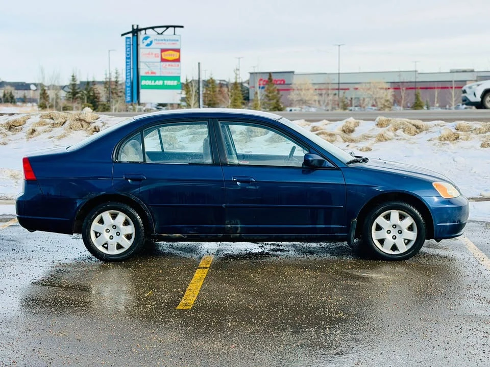 2002 Honda Civic 7th Gen - Image 3 of 10