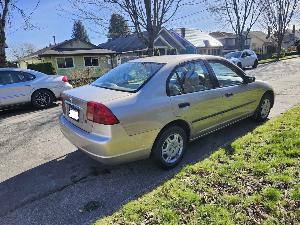 2002 Honda Civic 7th Gen - Image 3 of 13