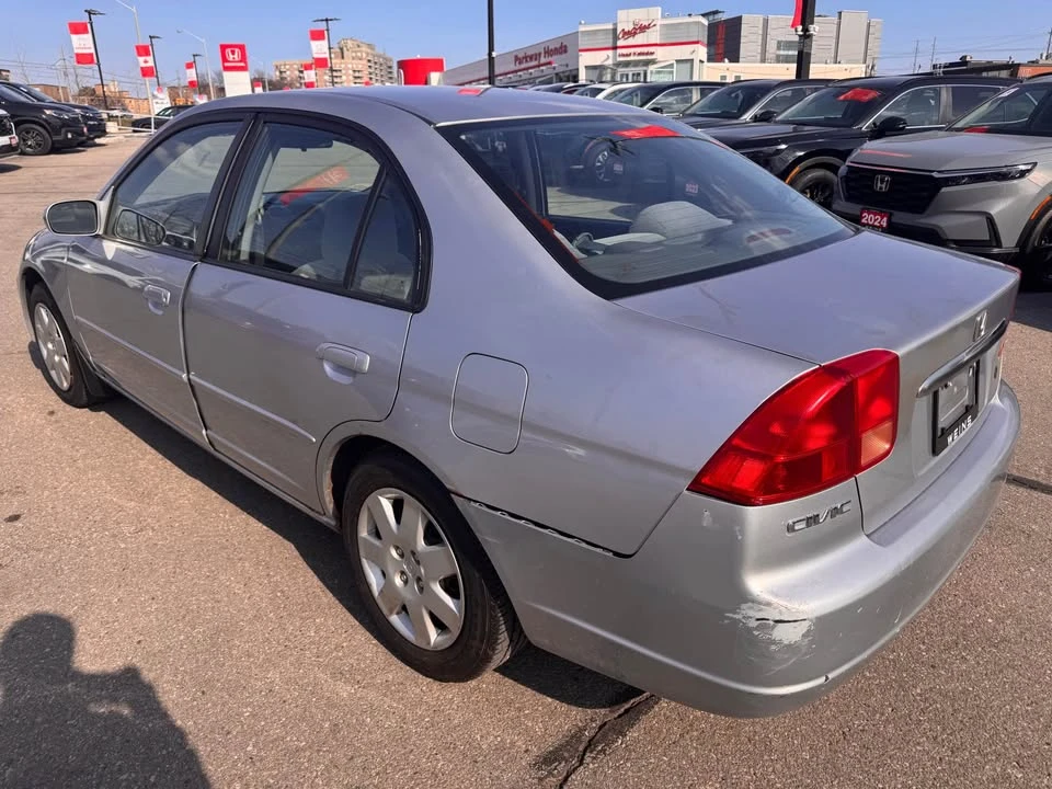 2002 Honda Civic 7th Gen - Image 7 of 15