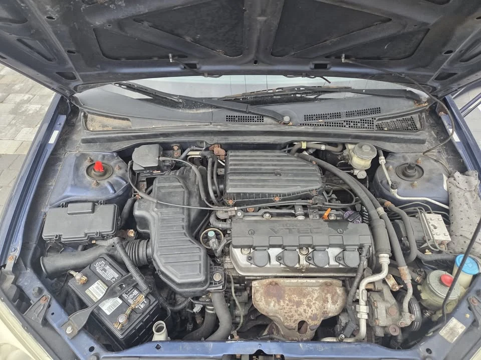 2002 Honda Civic 7th Gen - Image 8 of 9