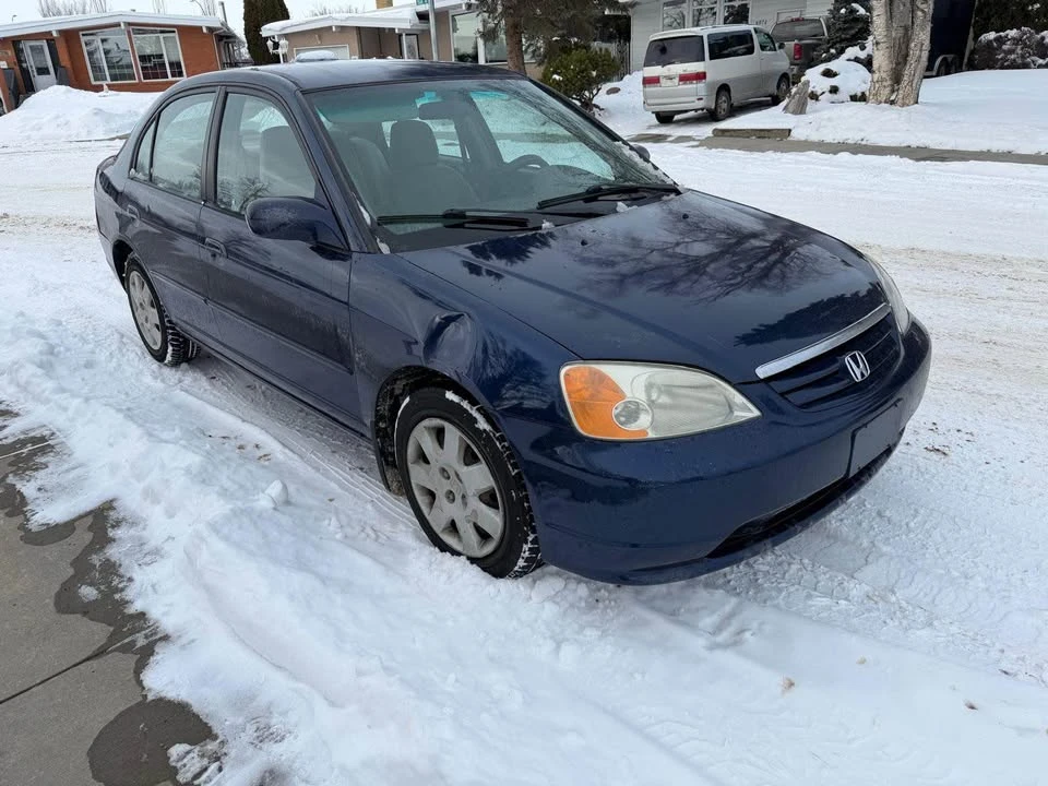 2002 Honda Civic 7th Gen - Image 4 of 5
