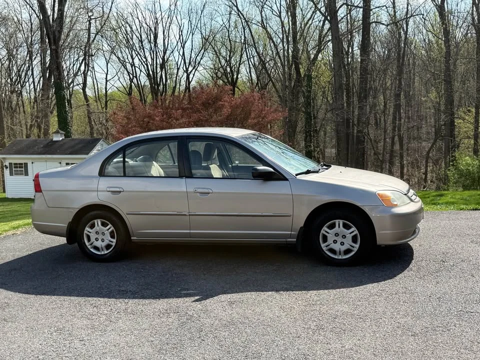 2002 Honda Civic 7th Gen - Image 12 of 20