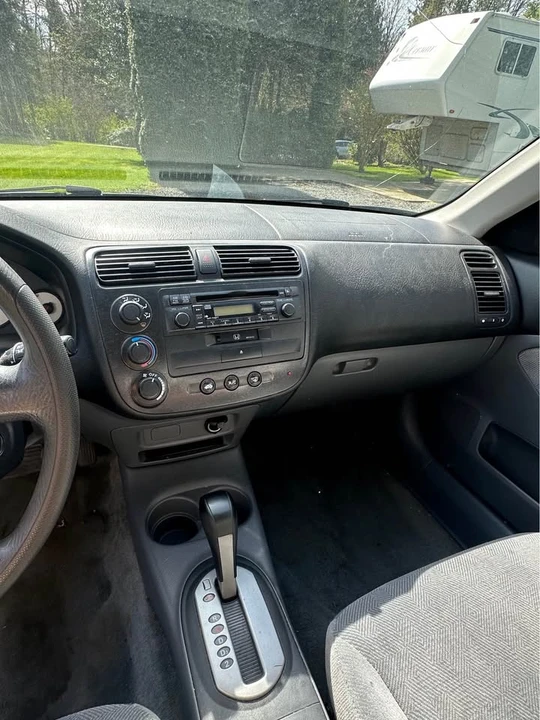 2002 Honda Civic 7th Gen - Image 8 of 10