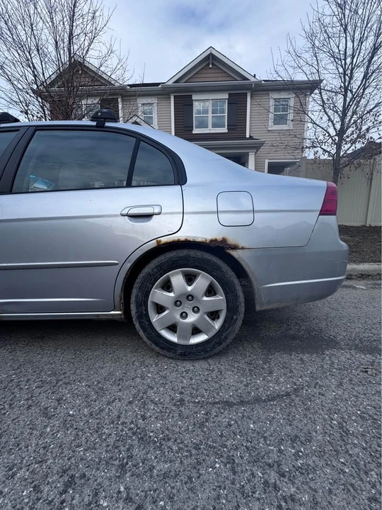 2002 Honda Civic 7th Gen - Image 3 of 8