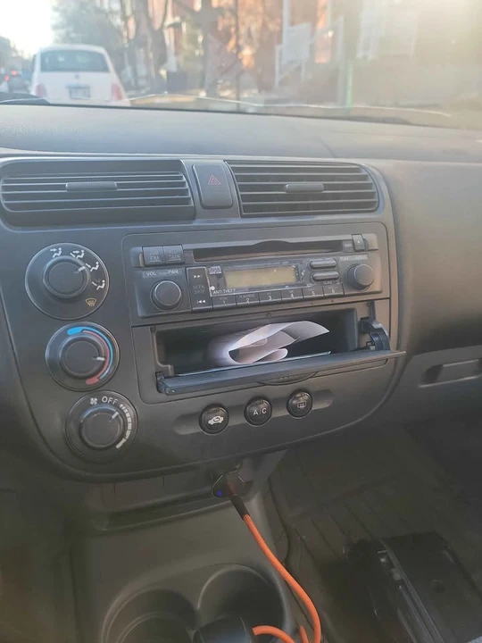 2002 Honda Civic 7th Gen - Image 2 of 4