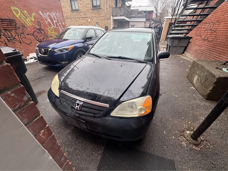 2002 Honda Civic 7th Gen - Image 9 of 12
