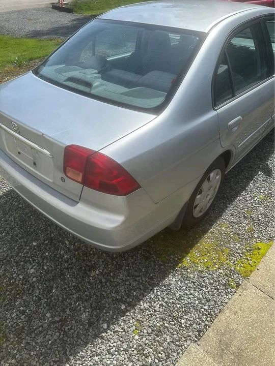 2002 Honda Civic 7th Gen - Image 5 of 10