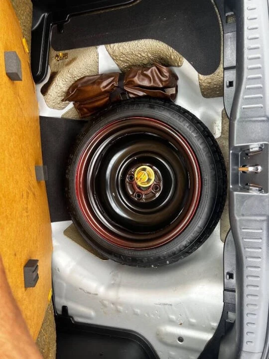 2002 Honda Civic 7th Gen - Image 15 of 20