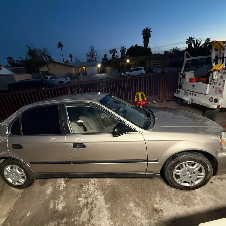 2002 Honda Civic 7th Gen - Image 5 of 5