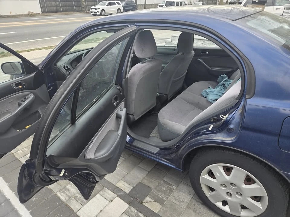 2002 Honda Civic 7th Gen - Image 5 of 9