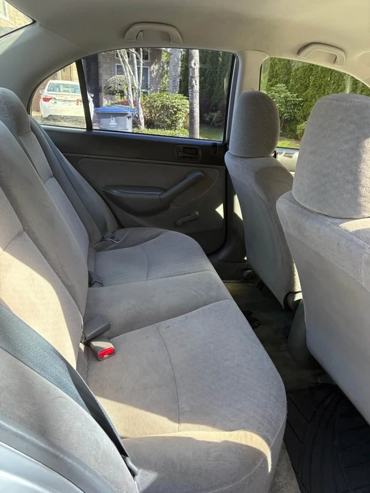 2002 Honda Civic 7th Gen - Image 9 of 9