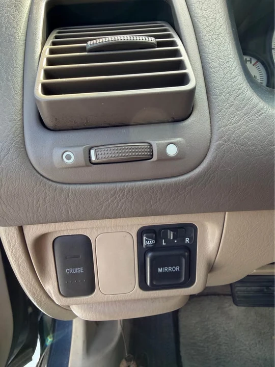 2002 Honda Civic 7th Gen - Image 11 of 12
