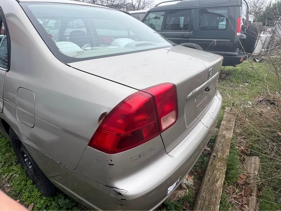 2002 Honda Civic 7th Gen - Image 5 of 8