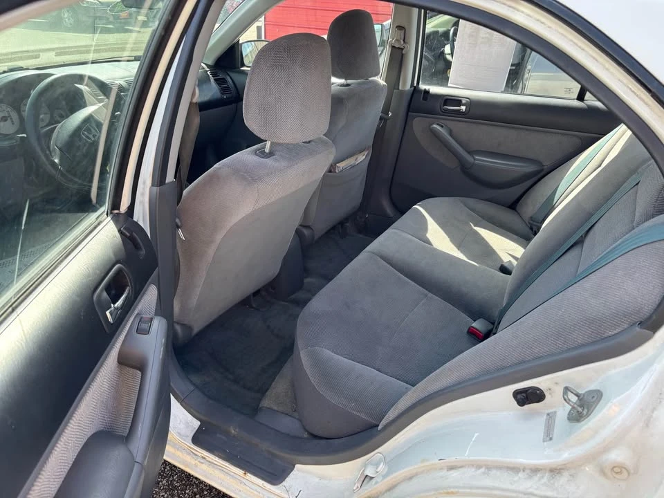 2002 Honda Civic 7th Gen - Image 10 of 10