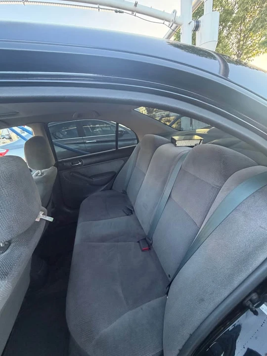 2002 Honda Civic 7th Gen - Image 9 of 12