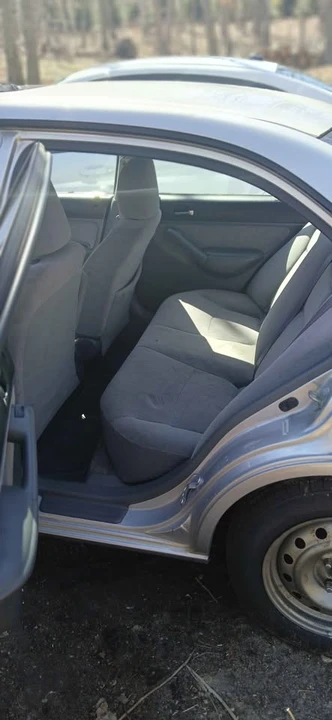 2002 Honda Civic 7th Gen - Image 6 of 8