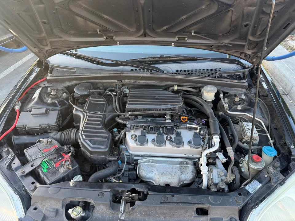 2002 Honda Civic 7th Gen - Image 8 of 12