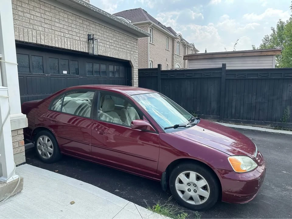 2002 Honda Civic 7th Gen - Image 2 of 7