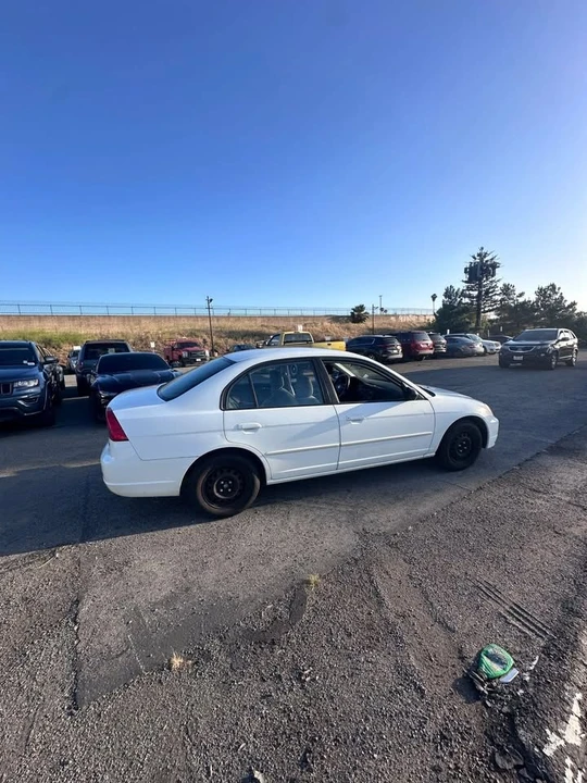 2002 Honda Civic 7th Gen - Image 4 of 12