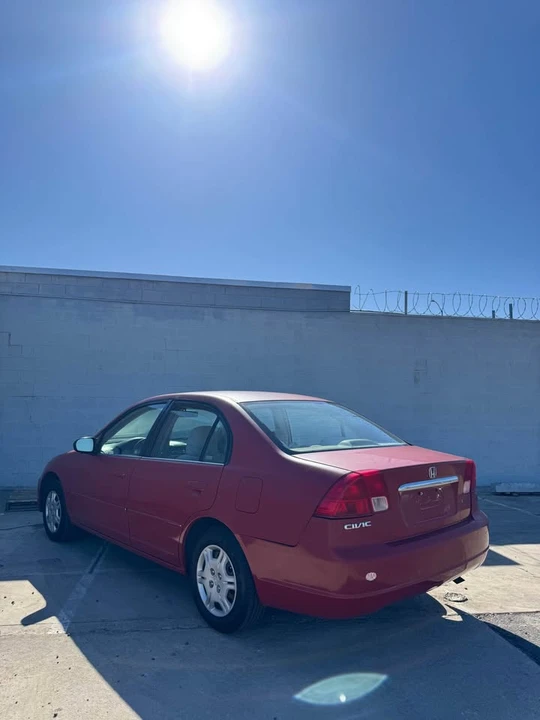 2002 Honda Civic 7th Gen - Image 4 of 12