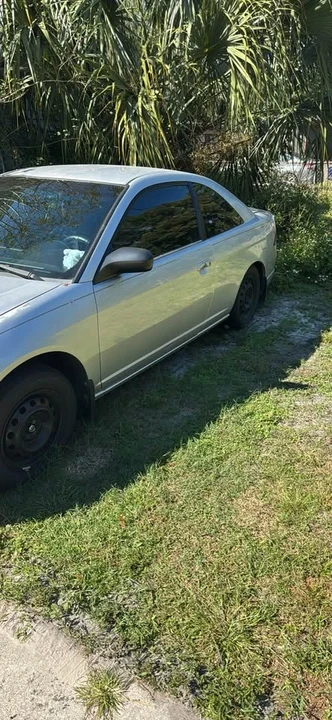 2002 Honda Civic 7th Gen - Image 2 of 3