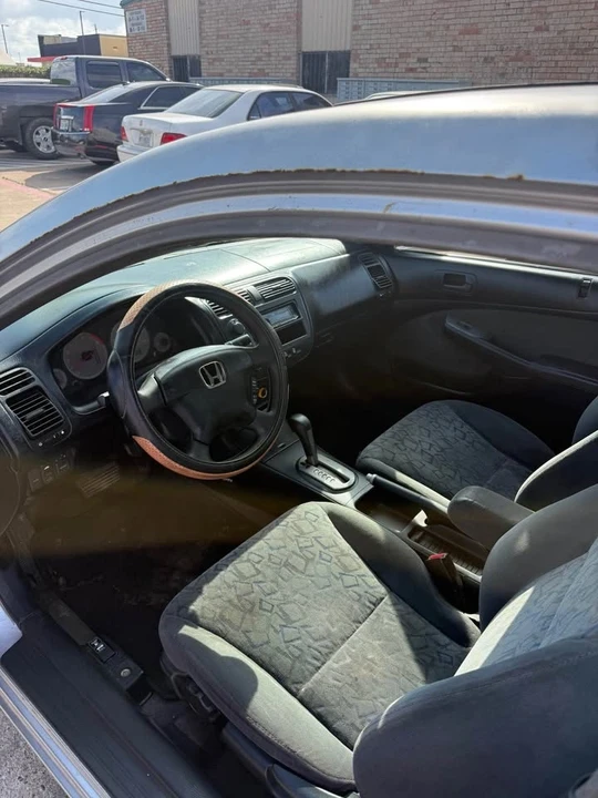 2002 Honda Civic 7th Gen - Image 6 of 8