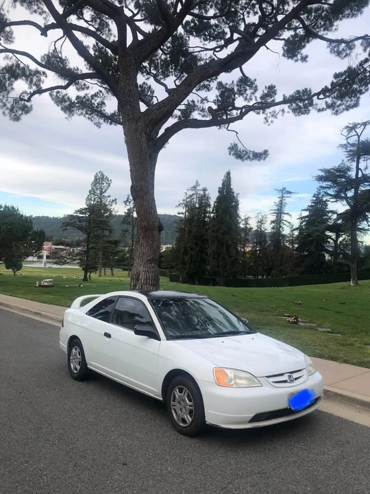 2002 Honda Civic 7th Gen - Image 2 of 4