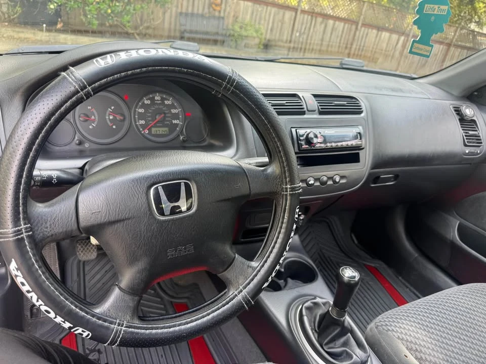 2002 Honda Civic 7th Gen - Image 2 of 9