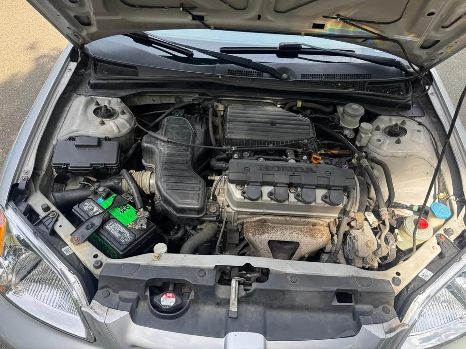 2002 Honda Civic 7th Gen - Image 3 of 9