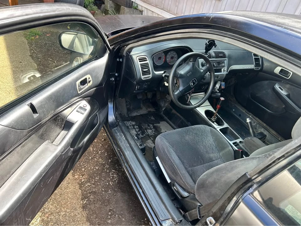 2002 Honda Civic 7th Gen - Image 4 of 7