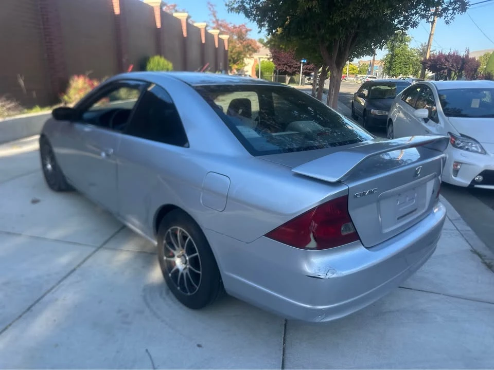 2002 Honda Civic 7th Gen - Image 2 of 5