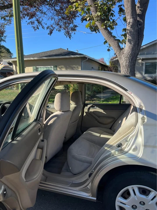 2002 Honda Civic 7th Gen - Image 4 of 4