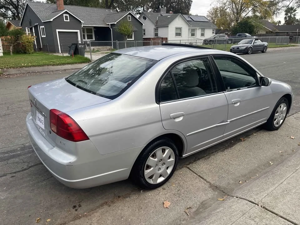 2002 Honda Civic 7th Gen - Image 4 of 13