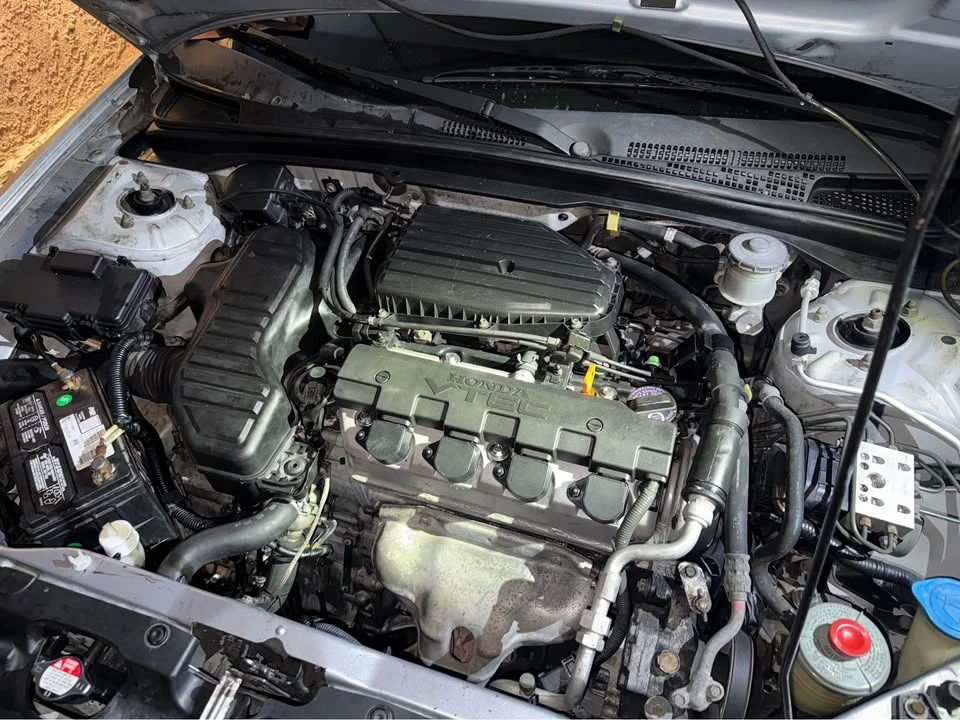 2002 Honda Civic 7th Gen - Image 8 of 11