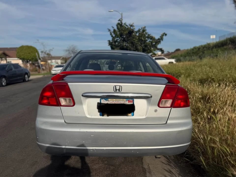 2002 Honda Civic 7th Gen - Image 3 of 9